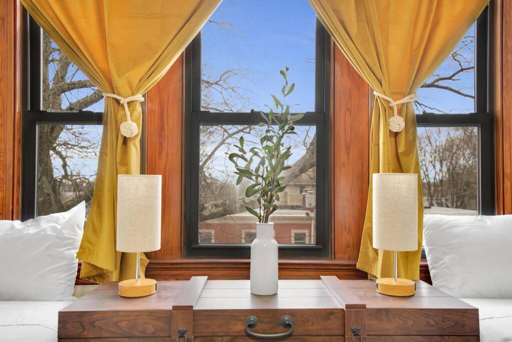 Golden Gem In Heart Of East Rock Quiet 3Br Near Dt And Yale Apartment New Haven Bagian luar foto