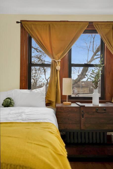 Golden Gem In Heart Of East Rock Quiet 3Br Near Dt And Yale Apartment New Haven Bagian luar foto