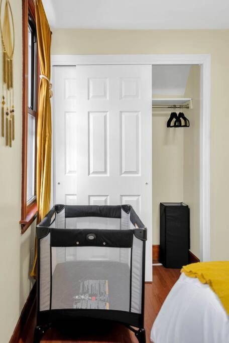 Golden Gem In Heart Of East Rock Quiet 3Br Near Dt And Yale Apartment New Haven Bagian luar foto