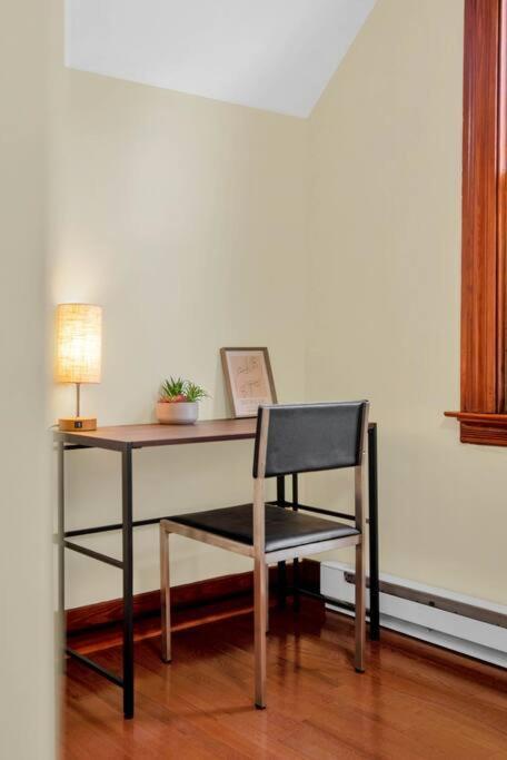 Golden Gem In Heart Of East Rock Quiet 3Br Near Dt And Yale Apartment New Haven Bagian luar foto