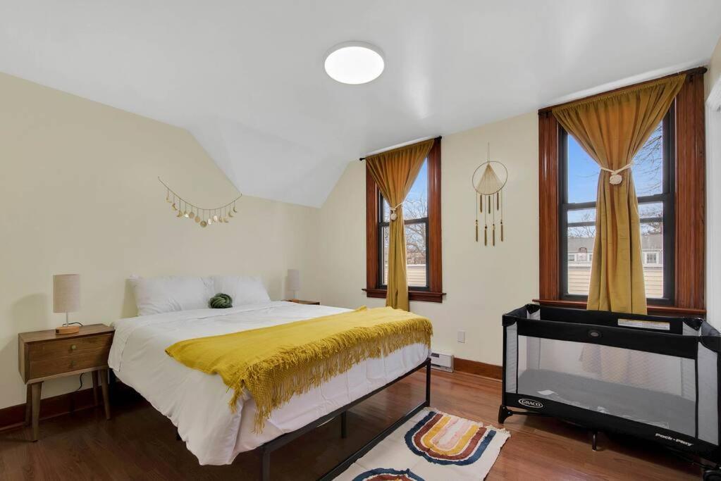 Golden Gem In Heart Of East Rock Quiet 3Br Near Dt And Yale Apartment New Haven Bagian luar foto